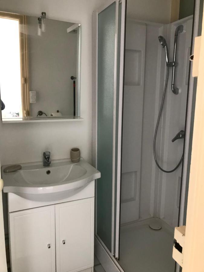 Апартаменты Studio Meuble Et Lumineux 20M2 Виттель Экстерьер фото